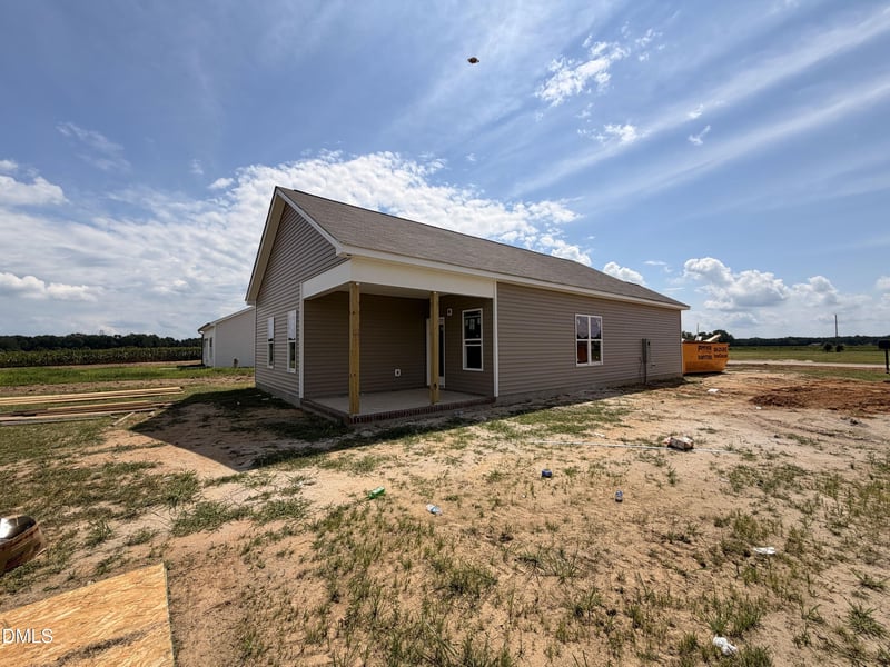 121 Longfield Ct, Dunn, NC 28334