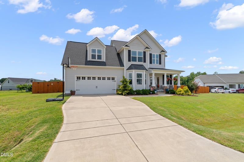 121 Longford Dr, Selma, NC 27576