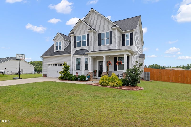 121 Longford Dr, Selma, NC 27576