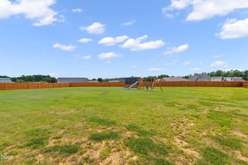 121 Longford Dr, Selma, NC 27576