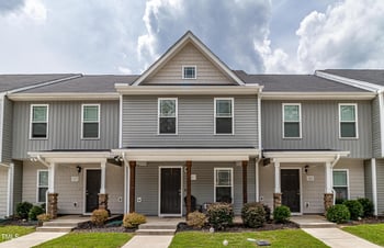 121 Longleaf Pine St, Clayton, NC 27527