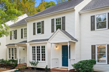 121 Luxon Pl, Cary, NC 27513