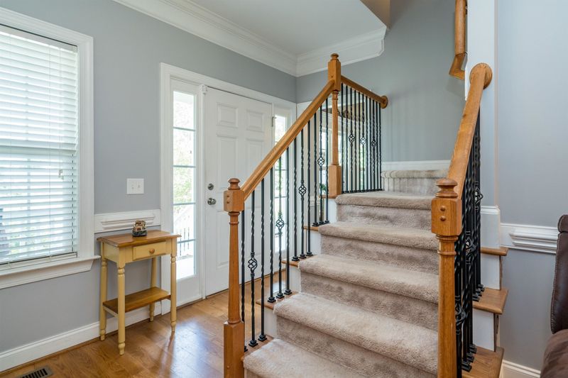 121 Malachite Ct, Raleigh, NC 27603