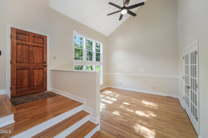 121 Marquette Dr, Cary, NC 27513