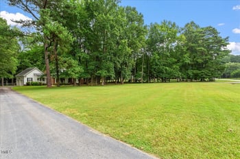 121 Mayfield Pl, Youngsville, NC 27596