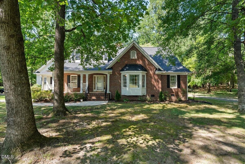 121 Mayfield Pl, Youngsville, NC 27596