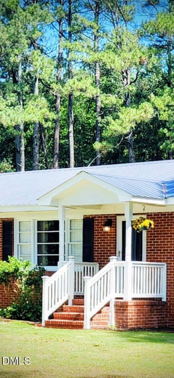121 Old Moore Rd, Selma, NC 27576