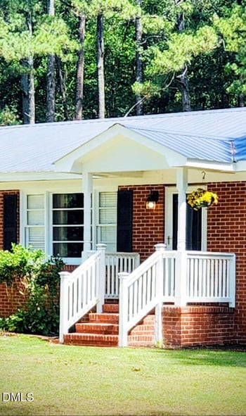 121 Old Moore Rd, Selma, NC 27576