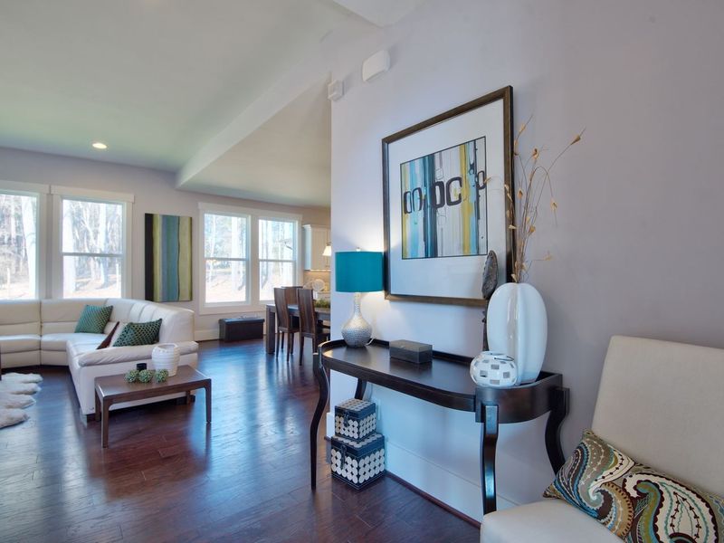 121 Plano Dr, Durham, NC 27703