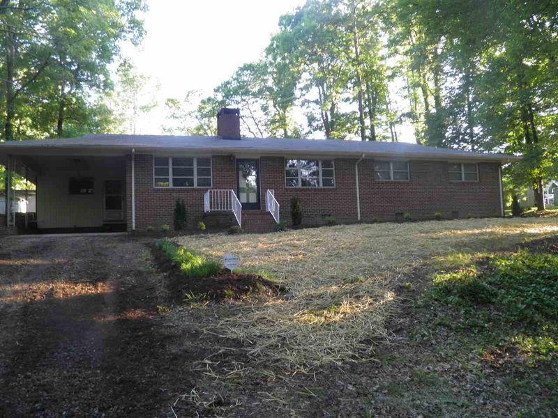121 Pleasant Dr, Durham, NC 27703