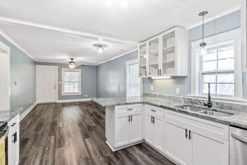 121 S Poplar St, Angier, NC 27501
