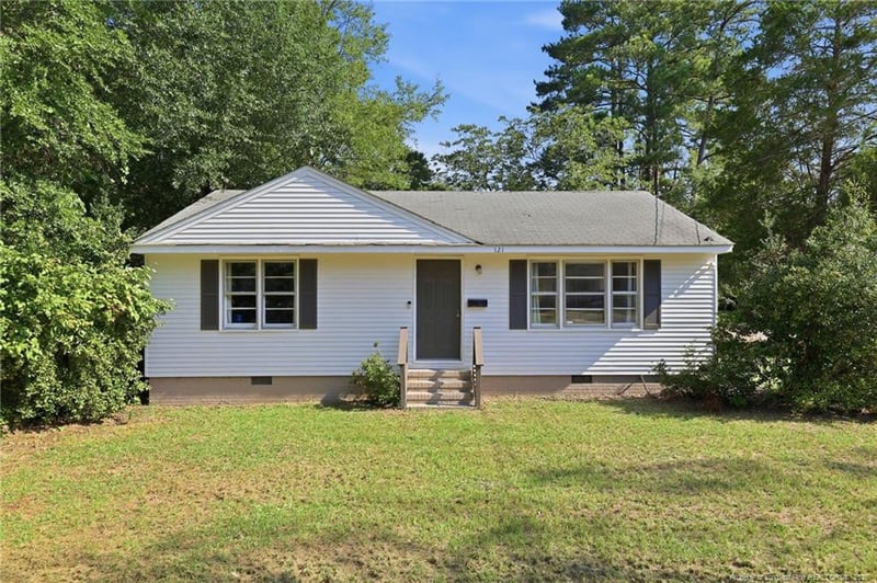 121 Post Ave, Fayetteville, NC 28301