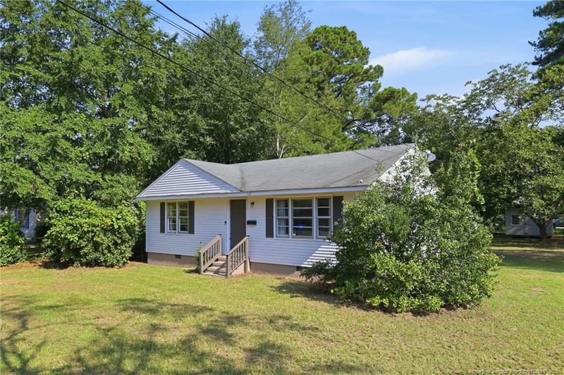 121 Post Ave, Fayetteville, NC 28301