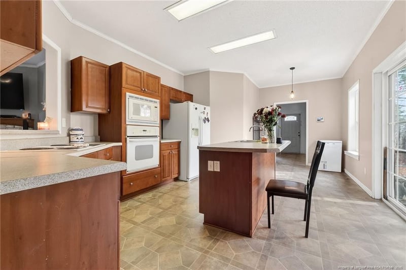 121 Prairie Ln, Lillington, NC 27546