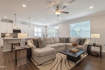 121 Providence Crk Dr, Fuquay Varina, NC 27526