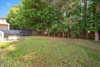 121 River Hills Dr, Clayton, NC 27527