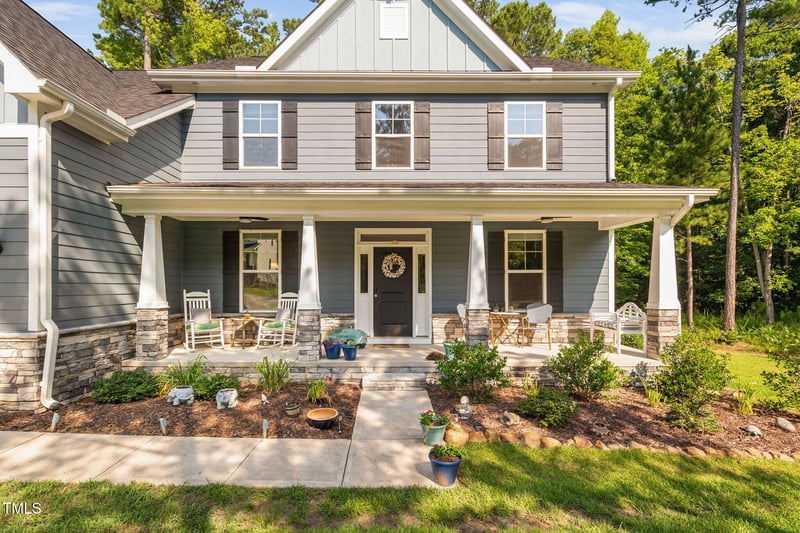 121 Roundrock Ln, Sanford, NC 27330