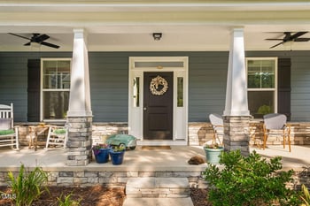 121 Roundrock Ln, Sanford, NC 27330