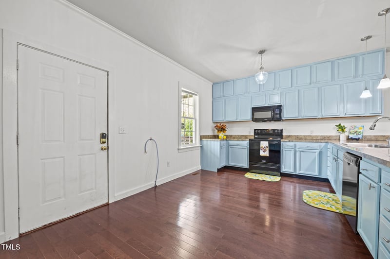 121 Running Bear Dr, Louisburg, NC 27549