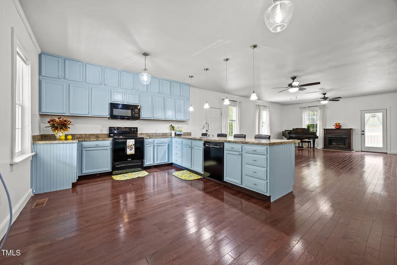 121 Running Bear Dr, Louisburg, NC 27549