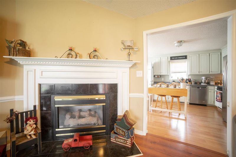 121 Rynal Dr, Garner, NC 27529