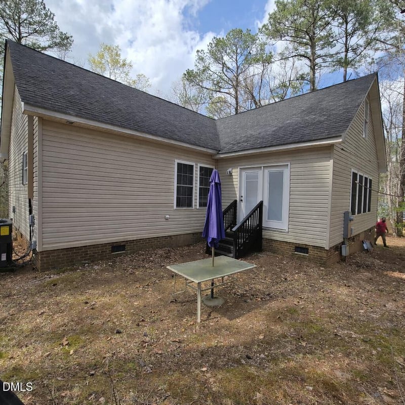 121 Santee Dr, Louisburg, NC 27549