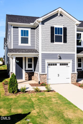 121 Silver Pine Dr, Angier, NC 27501