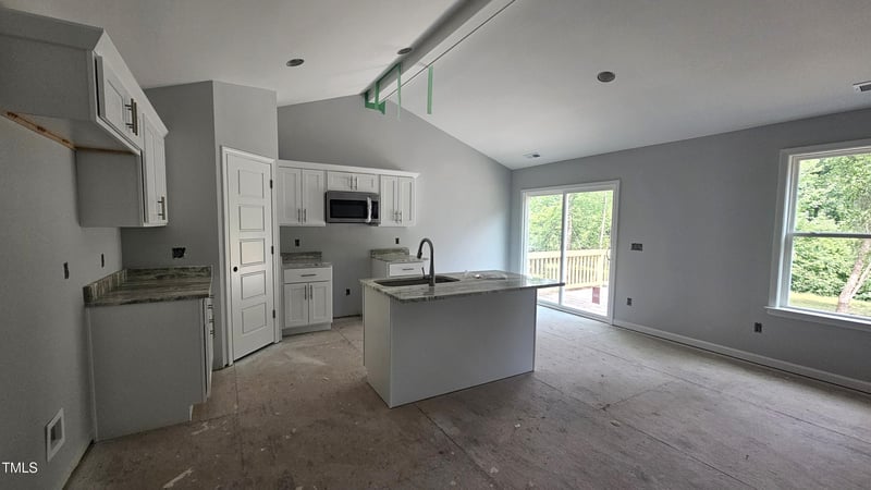121 Tanglewood Dr, Louisburg, NC 27549