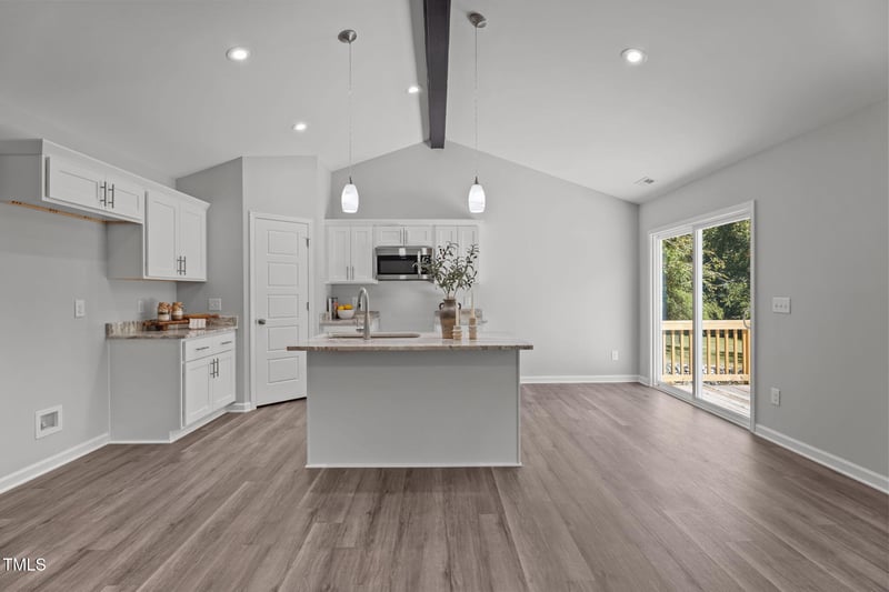 121 Tanglewood Dr, Louisburg, NC 27549