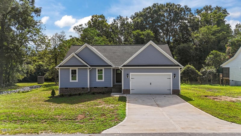 121 Tanglewood Dr, Louisburg, NC 27549
