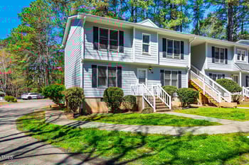 121 Westview Dr, Carrboro, NC 27510