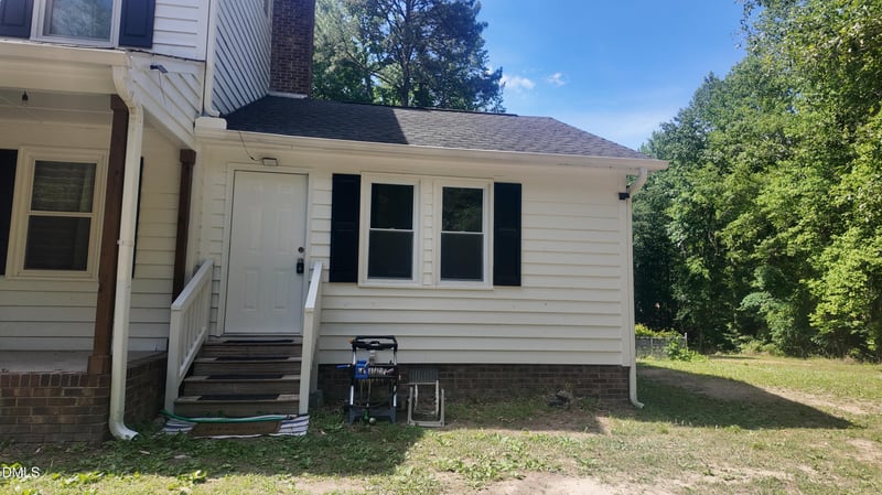 121 Winchester Dr, Wendell, NC 27591