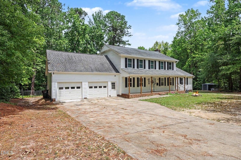 121 Winchester Dr, Wendell, NC 27591