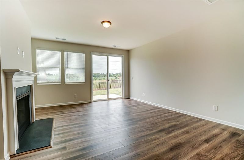1210 Briar Gate Dr, Fuquay Varina, NC 27540