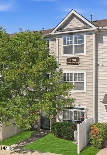 1210 Canyon Rock Ct #104, Raleigh, NC 27610