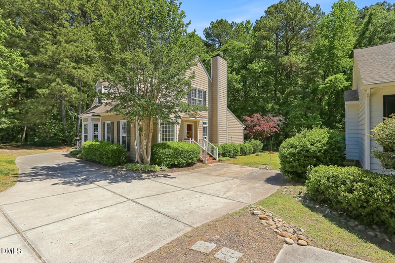 1210 Cranebridge Pl, Chapel Hill, NC 27517