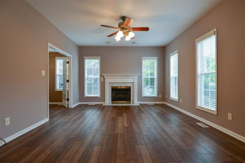 1210 Dixie Dr, Selma, NC 27576