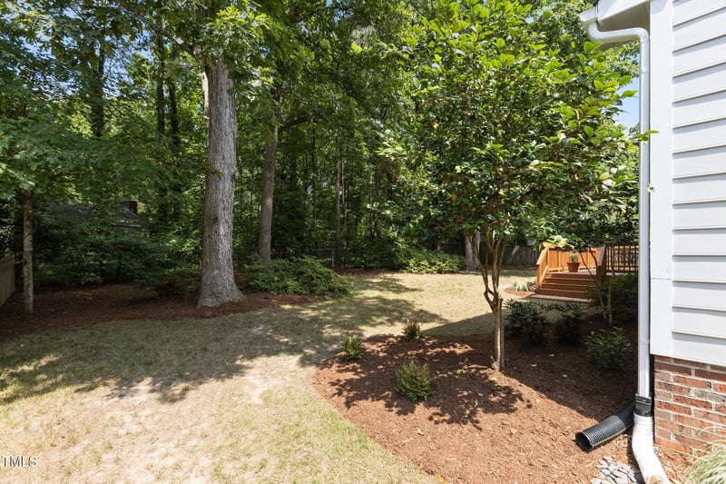 1210 Eastham Dr, Apex, NC 27502
