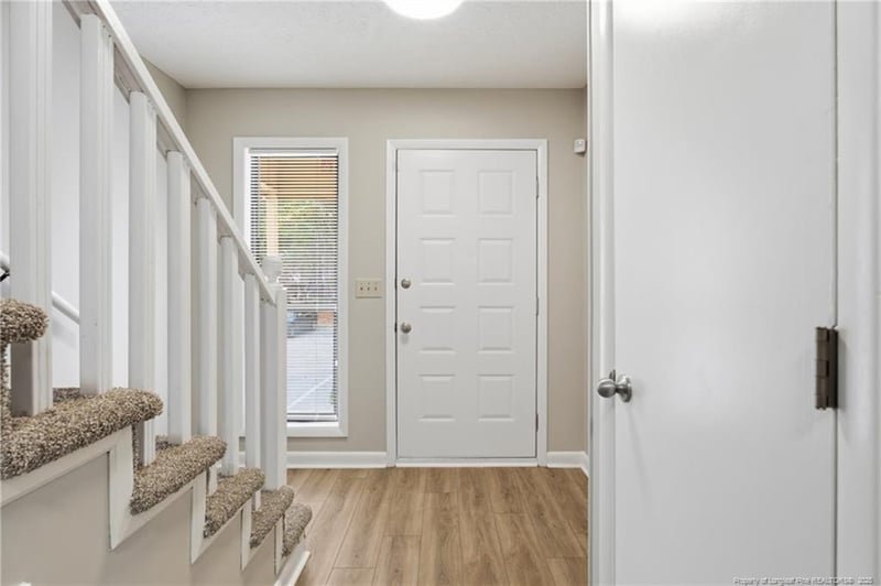 1210 Huntsman Ct, Fayetteville, NC 28303