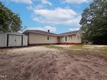 1210 Park Ave, Dunn, NC 28334