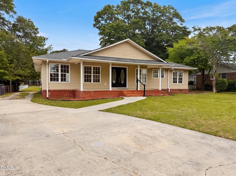 1210 Park Ave, Dunn, NC 28334