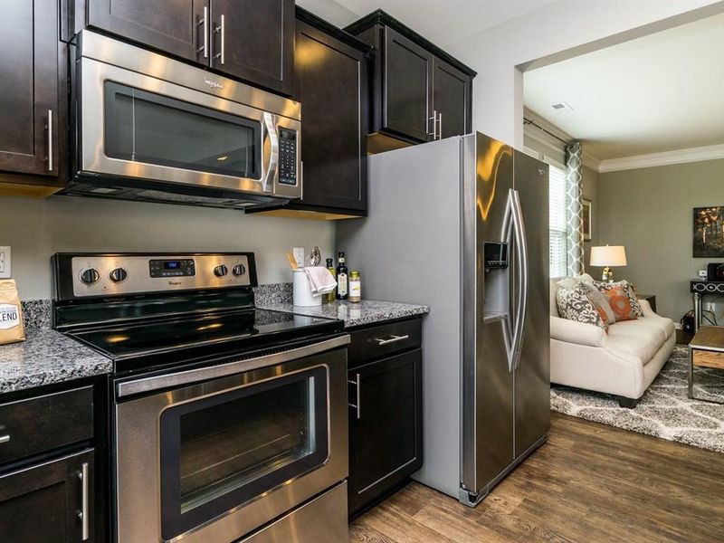 1210 Scholar Dr, Durham, NC 27703