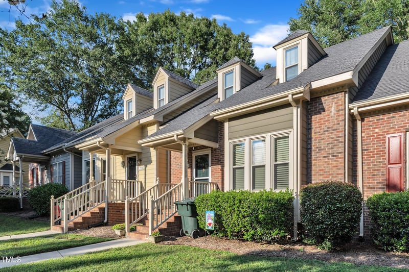 1210 Shadowbark Ct, Raleigh, NC 27603