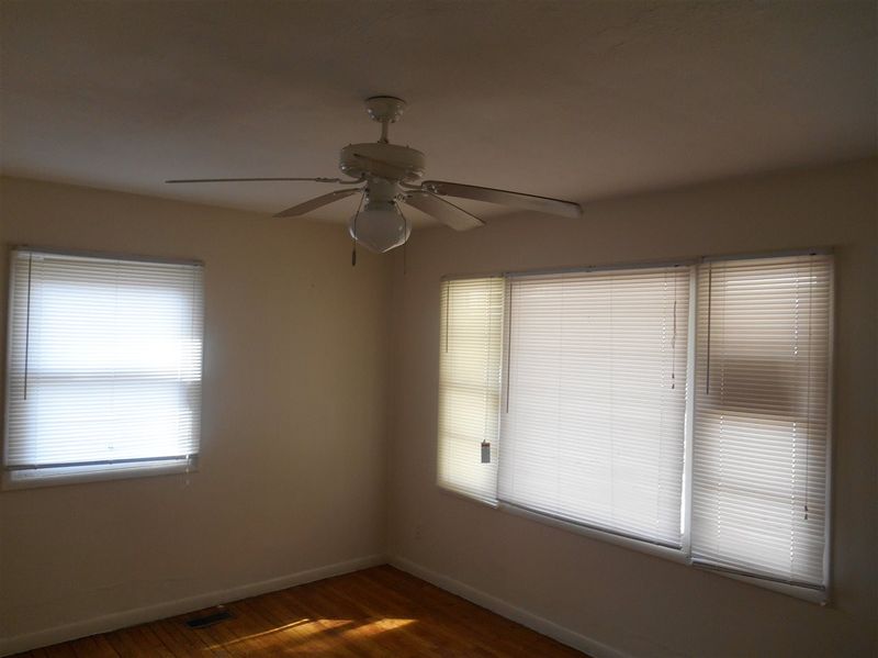 1210 Truman St, Durham, NC 27703