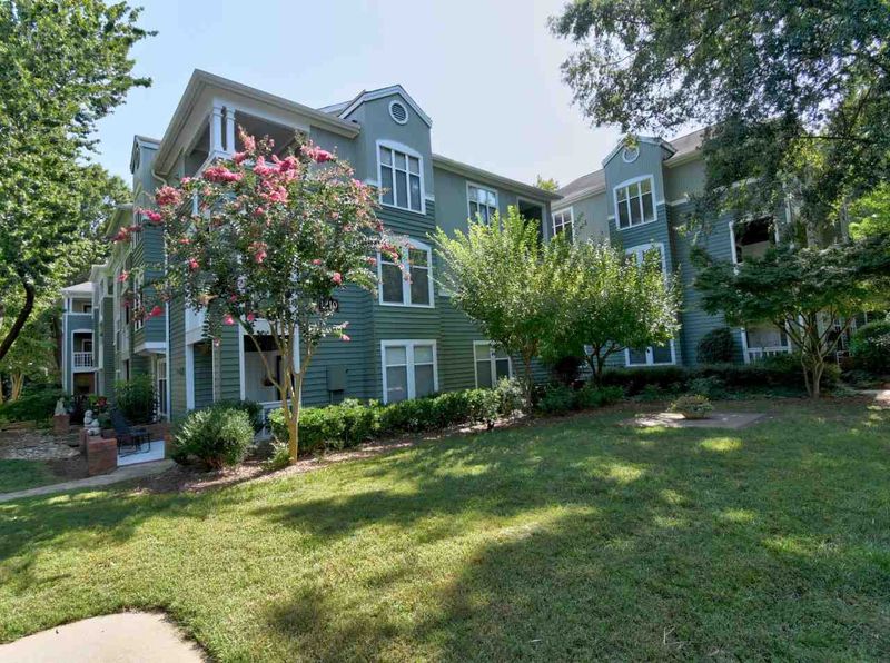 1210 Westview Ln #305, Raleigh, NC 27605