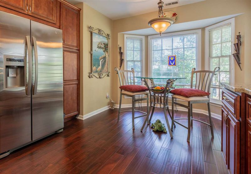 12100 Queensbridge Ct, Raleigh, NC 27613