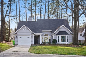 12105 Queensbridge Ct, Raleigh, NC 27613