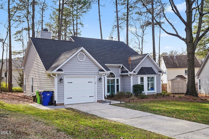 12105 Queensbridge Ct, Raleigh, NC 27613