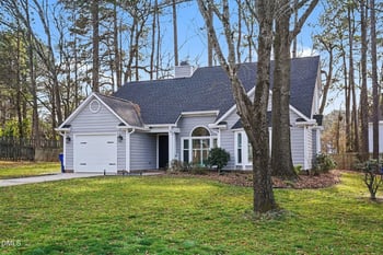 12105 Queensbridge Ct, Raleigh, NC 27613