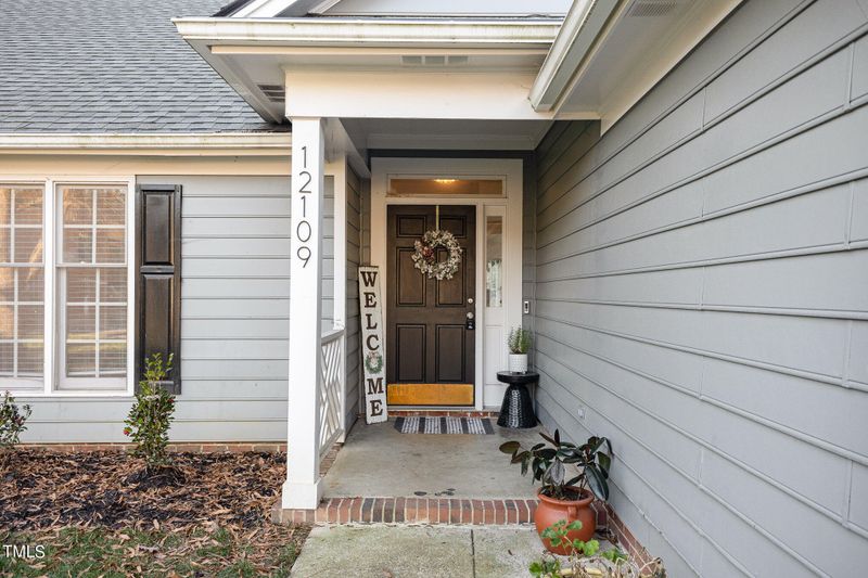 12109 Queensbridge Ct, Raleigh, NC 27613